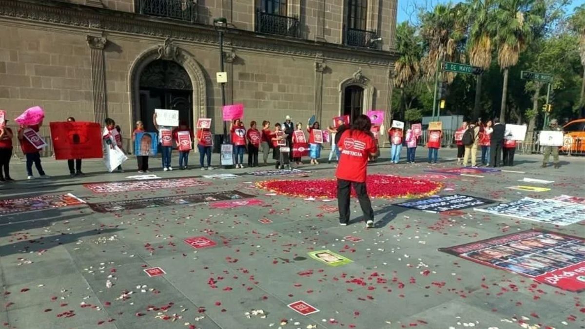 Nuevo LeÓn Desaparecidos - Glen Facturero