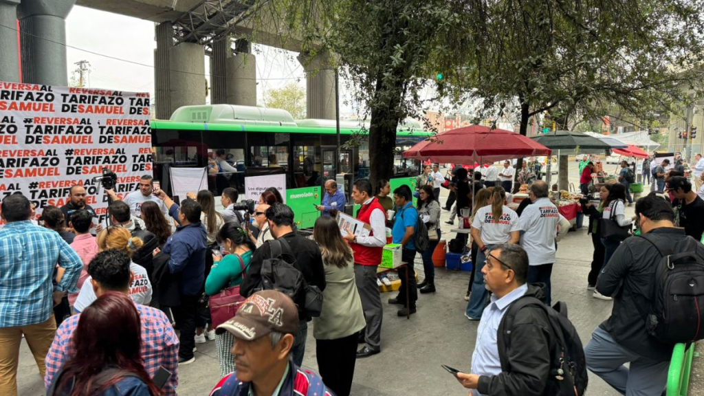 Pri Reúne 2,800 Firmas Contra Aumento De Tarifa En Transporte Público. - Glen Facturero