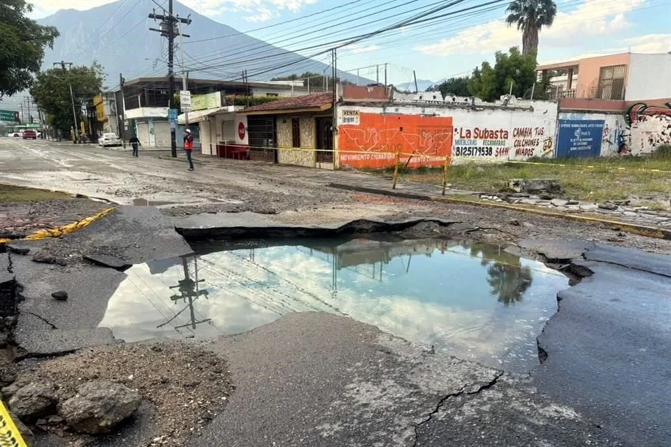 Image - Glen Facturero Deuda-de-agua-y-drenaje-samuel-garcía-deuda-millonaria-impuesto-verde