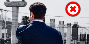 Glen Facturero Mientras Los Neoloneses Esperamos El Transporte Durante Horas Y Se Acumulan Las Promesas Incumplidas De Mejora Parece Que El Gobernador Solo Le Importan Los Turistas Y La Foto - Glen Facturero