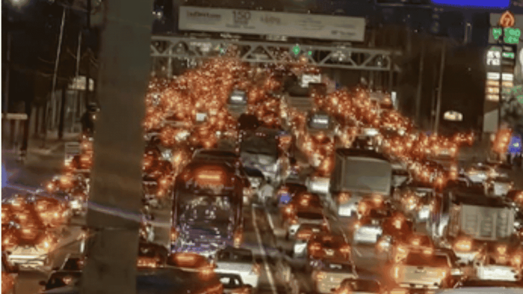 Alzas En Agua Y Transporte Público - Glen Facturero