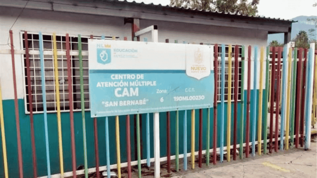 Secretaría De Educación Ordenó Tirar Las Aulas De La Escuela Cam En San Bernabé - Glen Facturero
